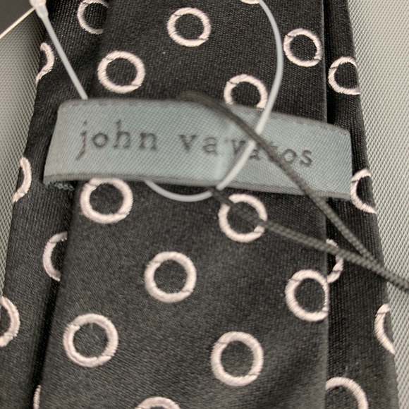 JOHN VARVATOS Black White Circles Silk Tie - Picture 4 of 6